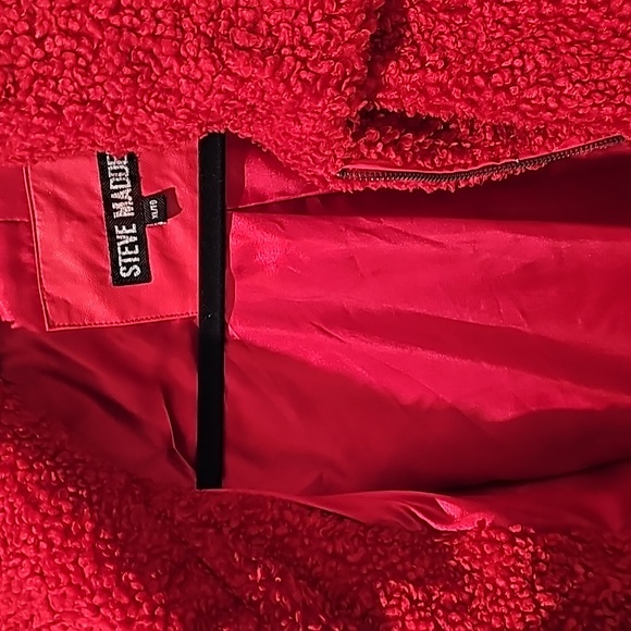 Steve Madden Red Teddy Jacket - Picture 6 of 6